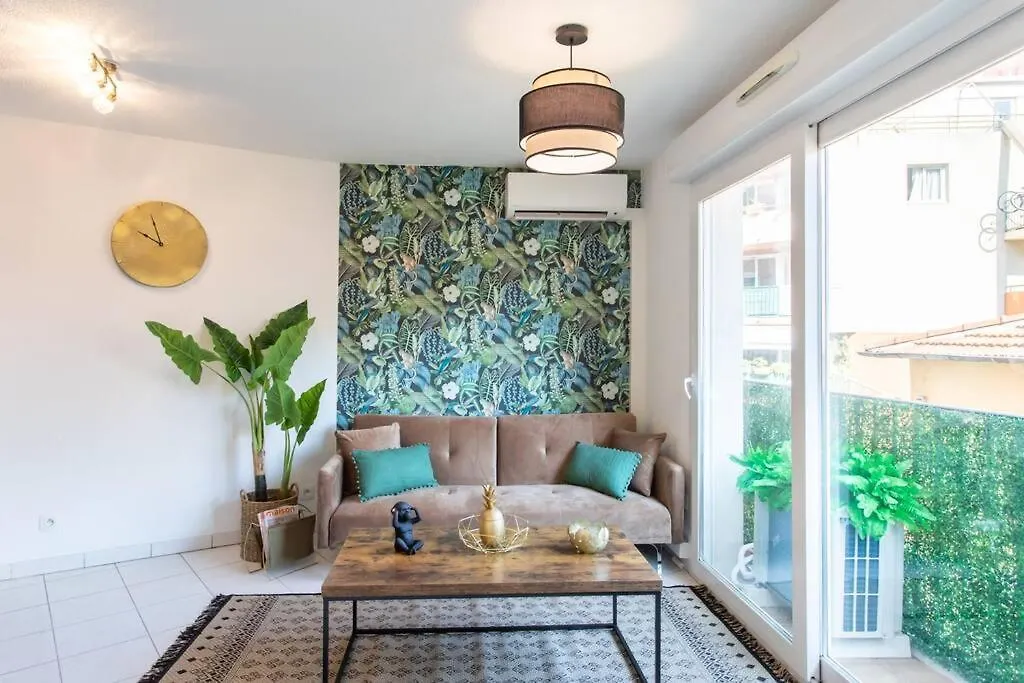 Apartmán L44 1Bdr Flat 10Mins Walk To Port/Balcon, Parking, Ac Nice 0*,